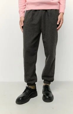American Vintage Men'S Trousers Dakota Charcoal Melange Hot