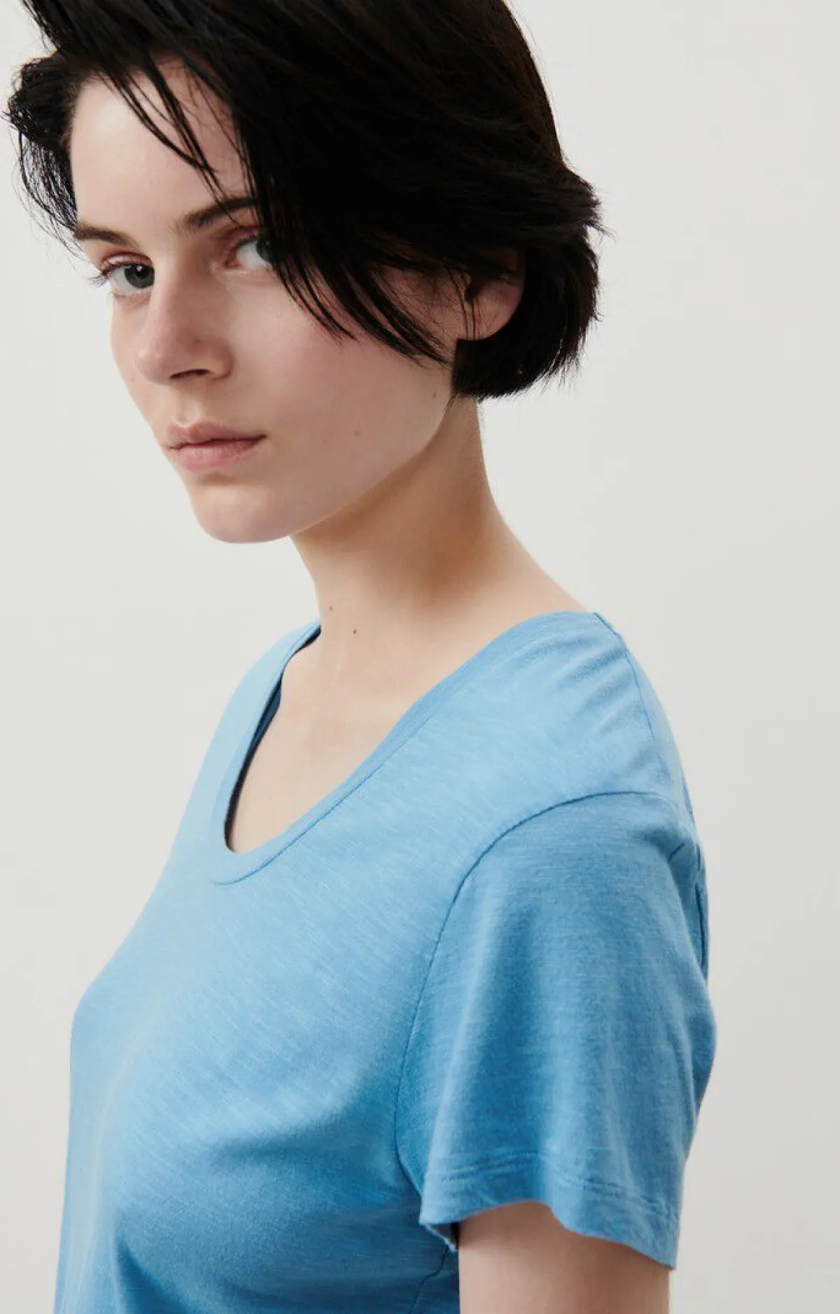American Vintage Women'S T-Shirt Jacksonville Vintage Bluish Shop